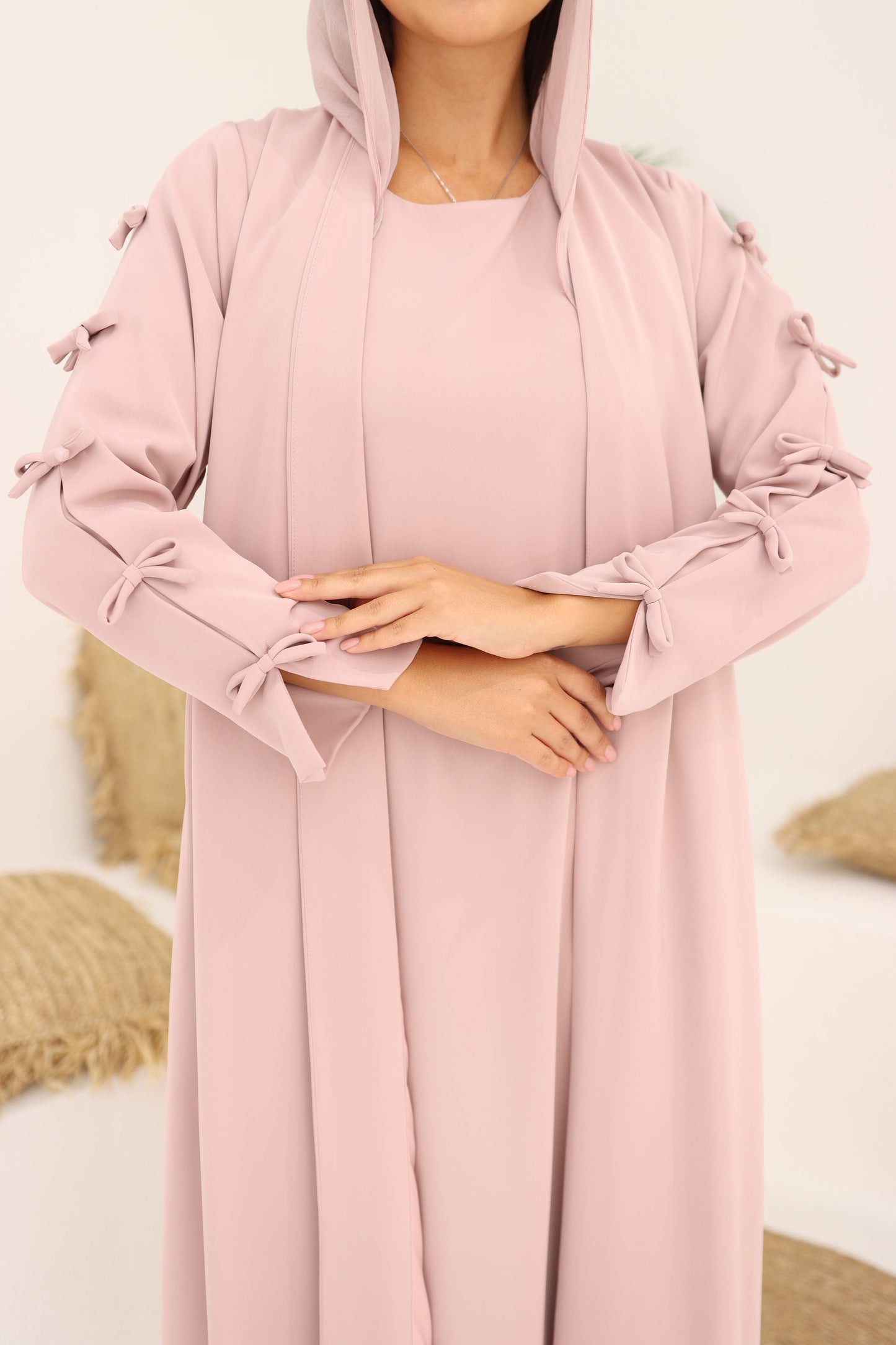 Bows Abaya