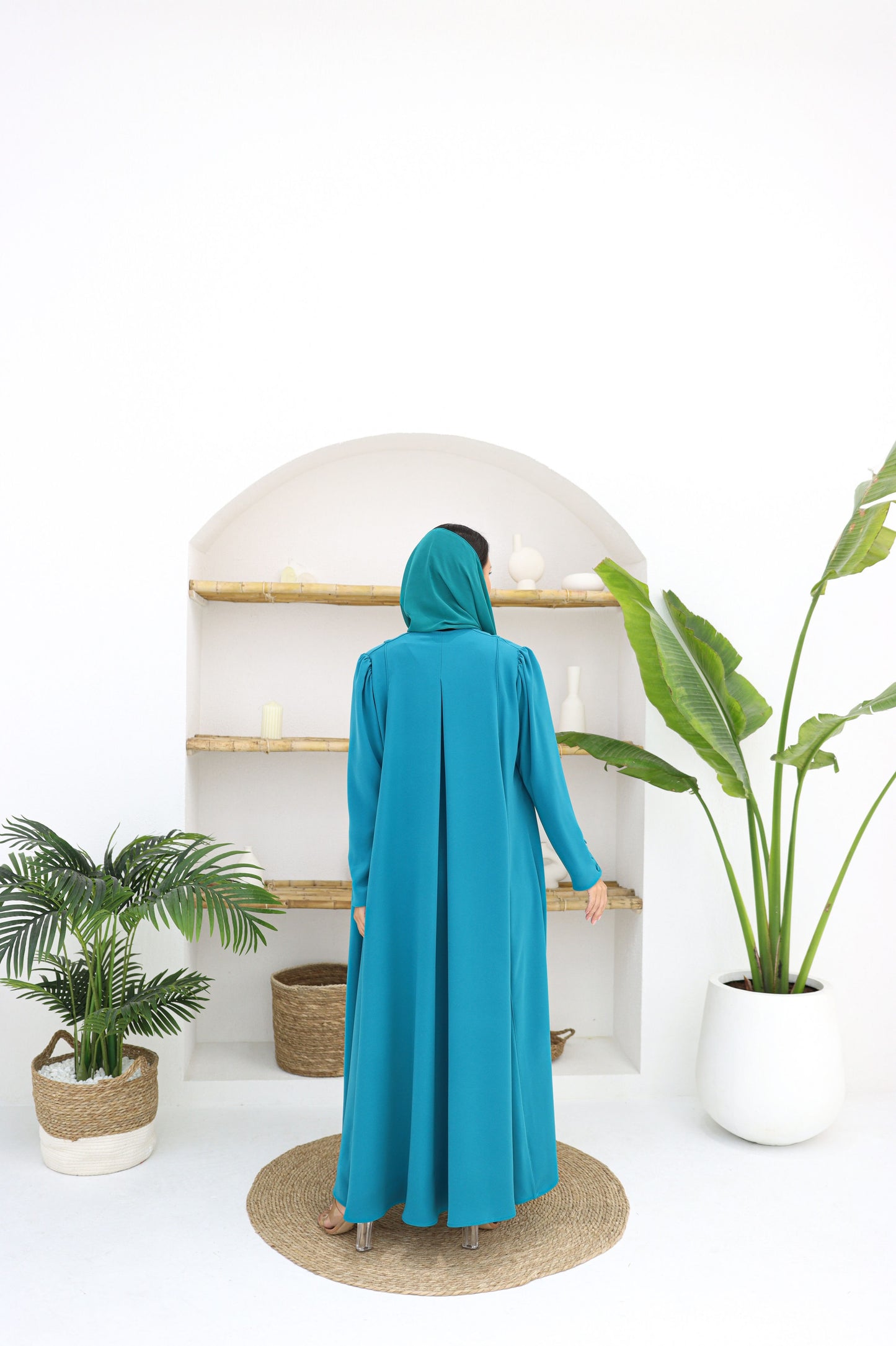 Button Cuff Abaya