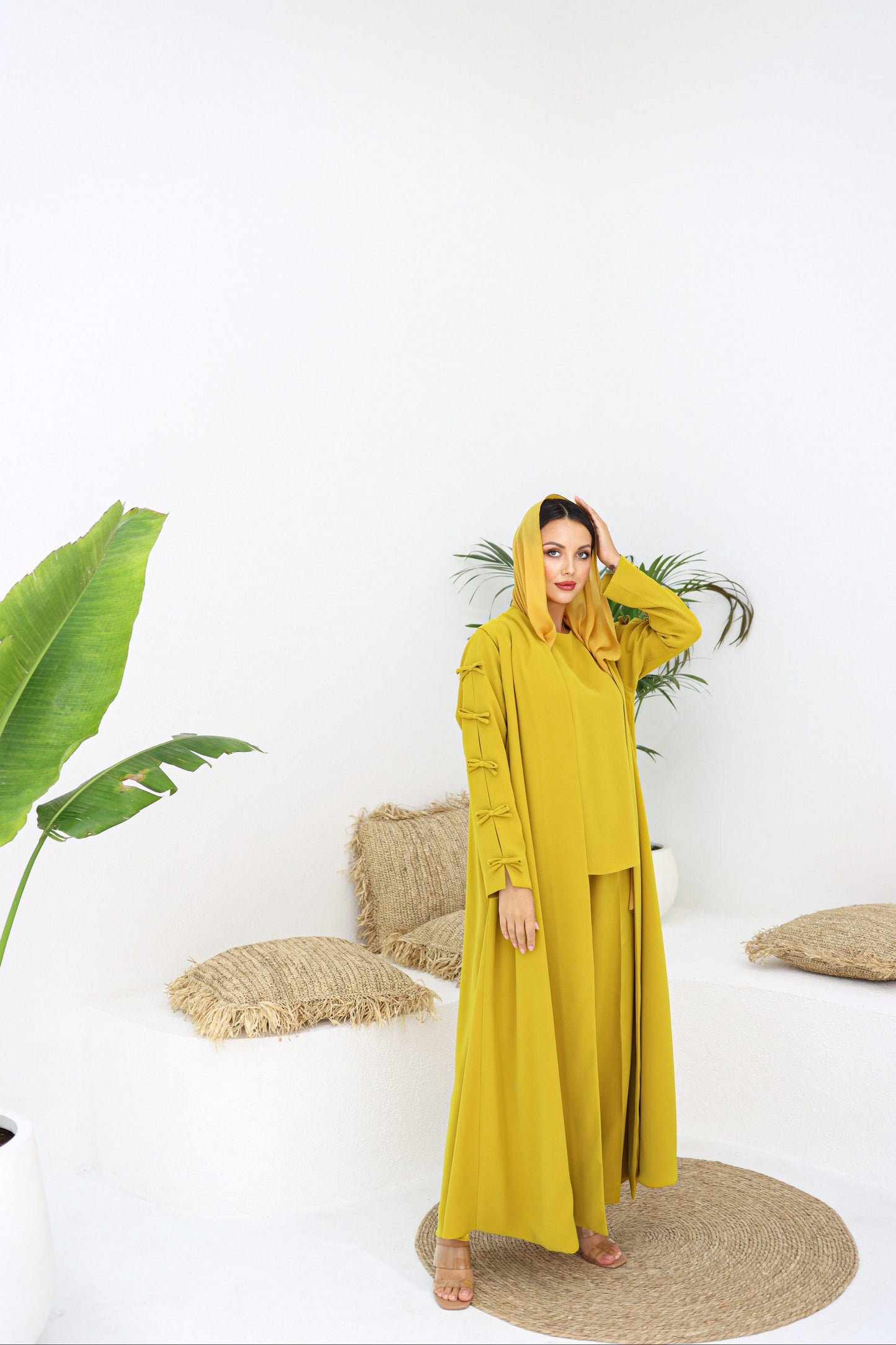 Bows Abaya