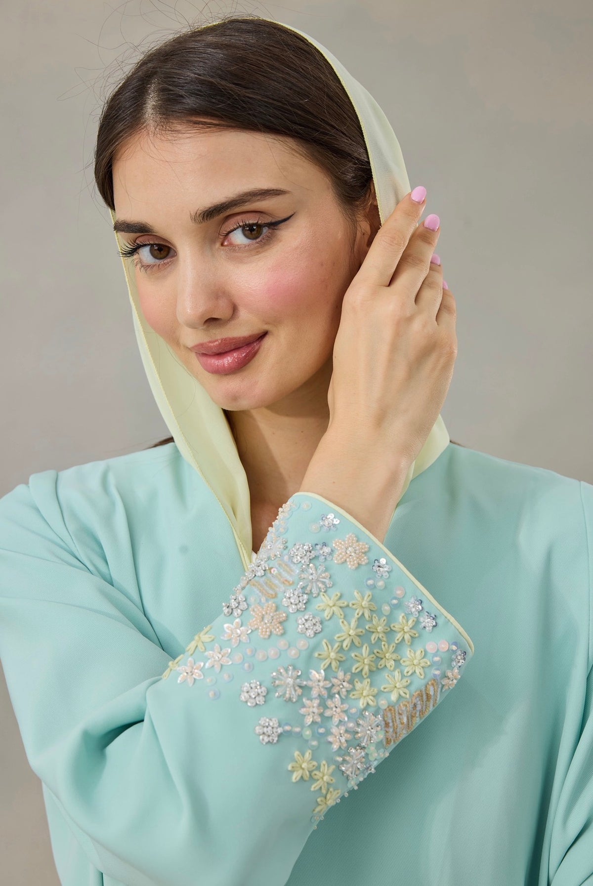 Fleure Abaya