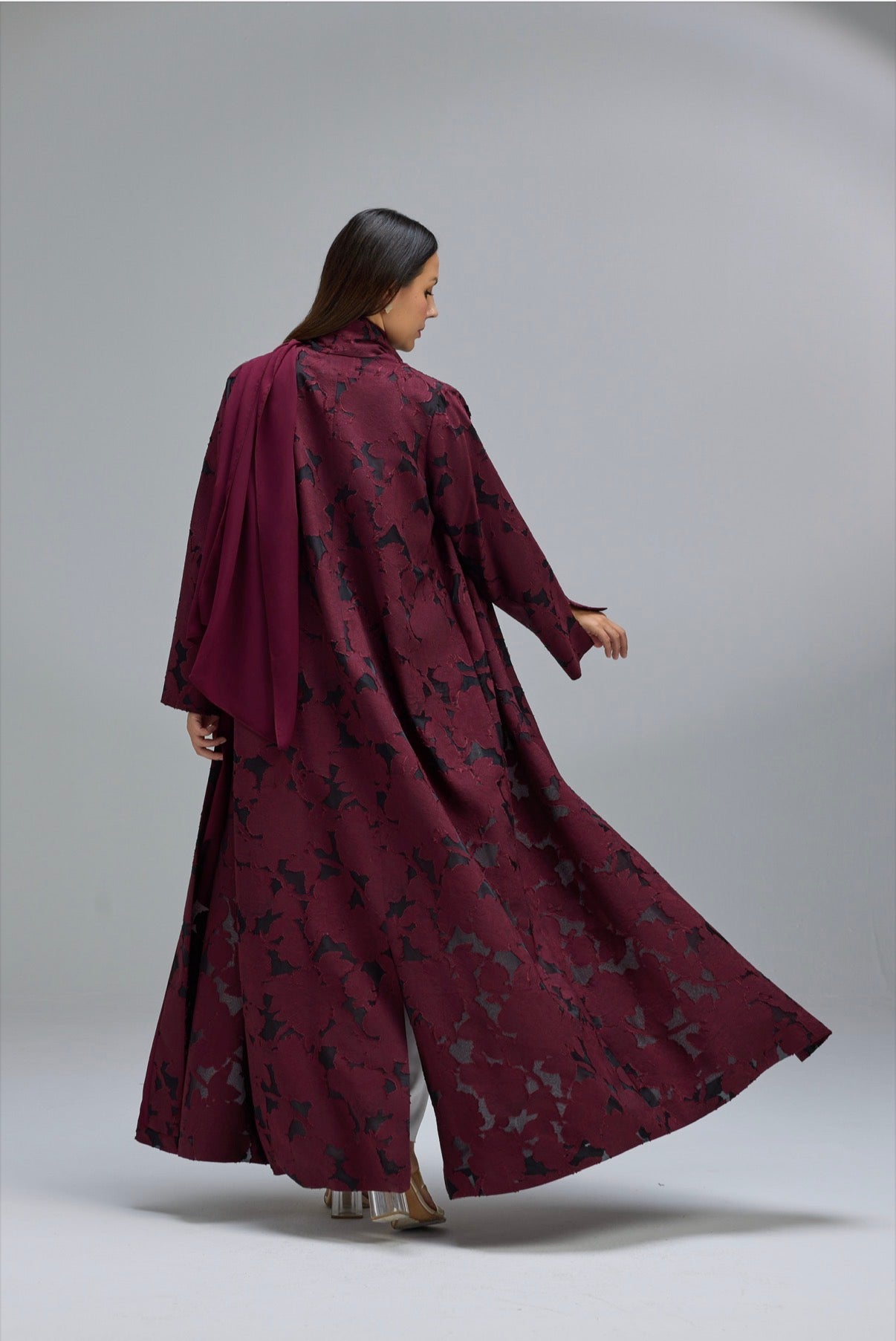 Jacquard flower Abaya