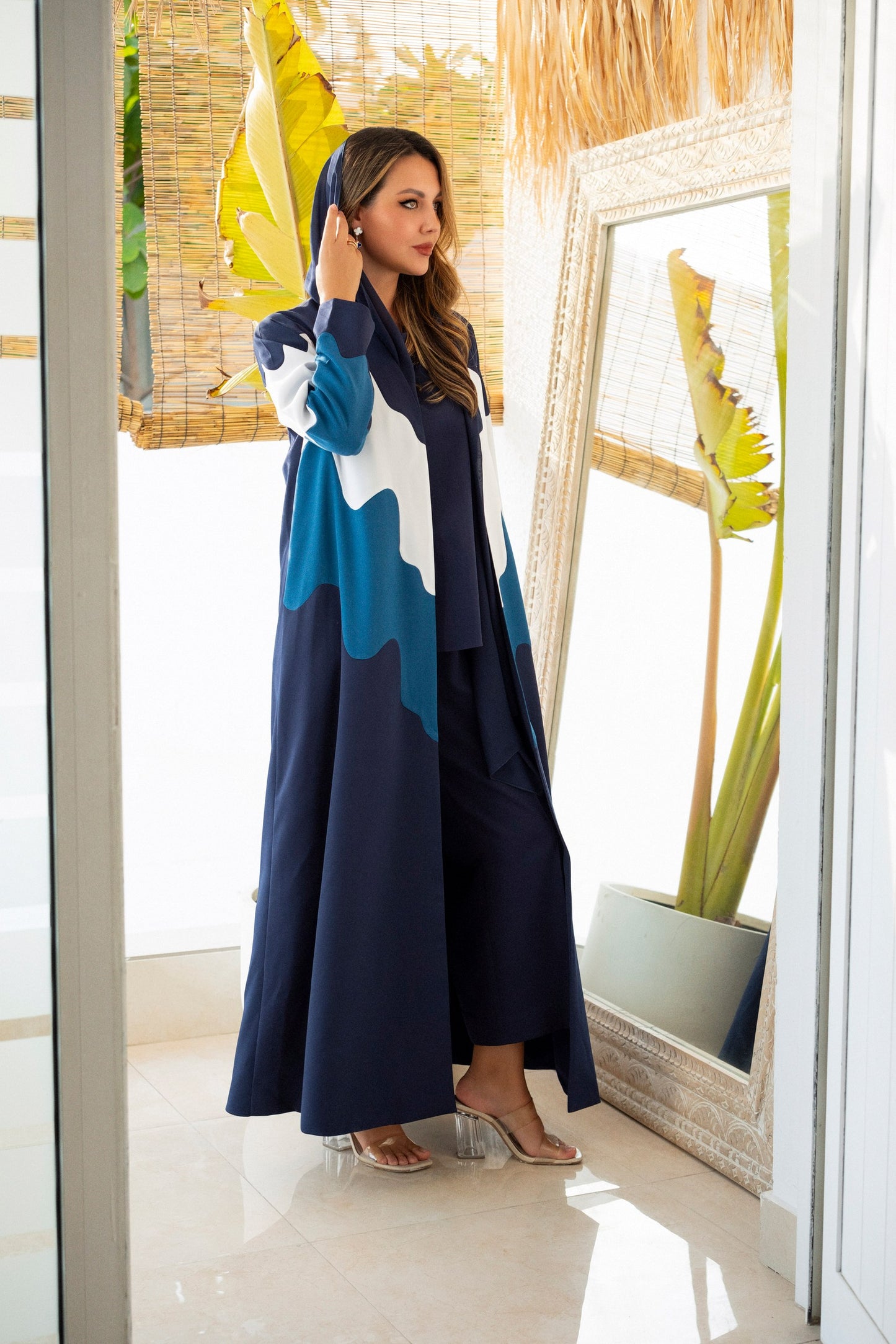 Waves Abaya