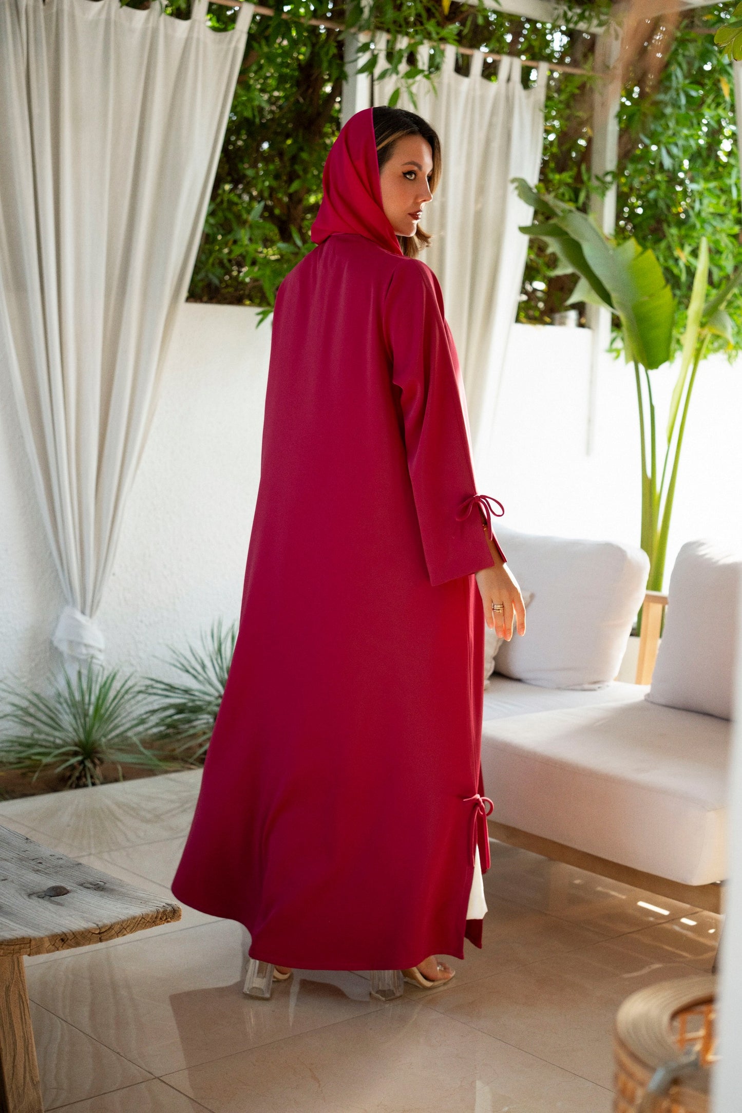 Bow Abaya
