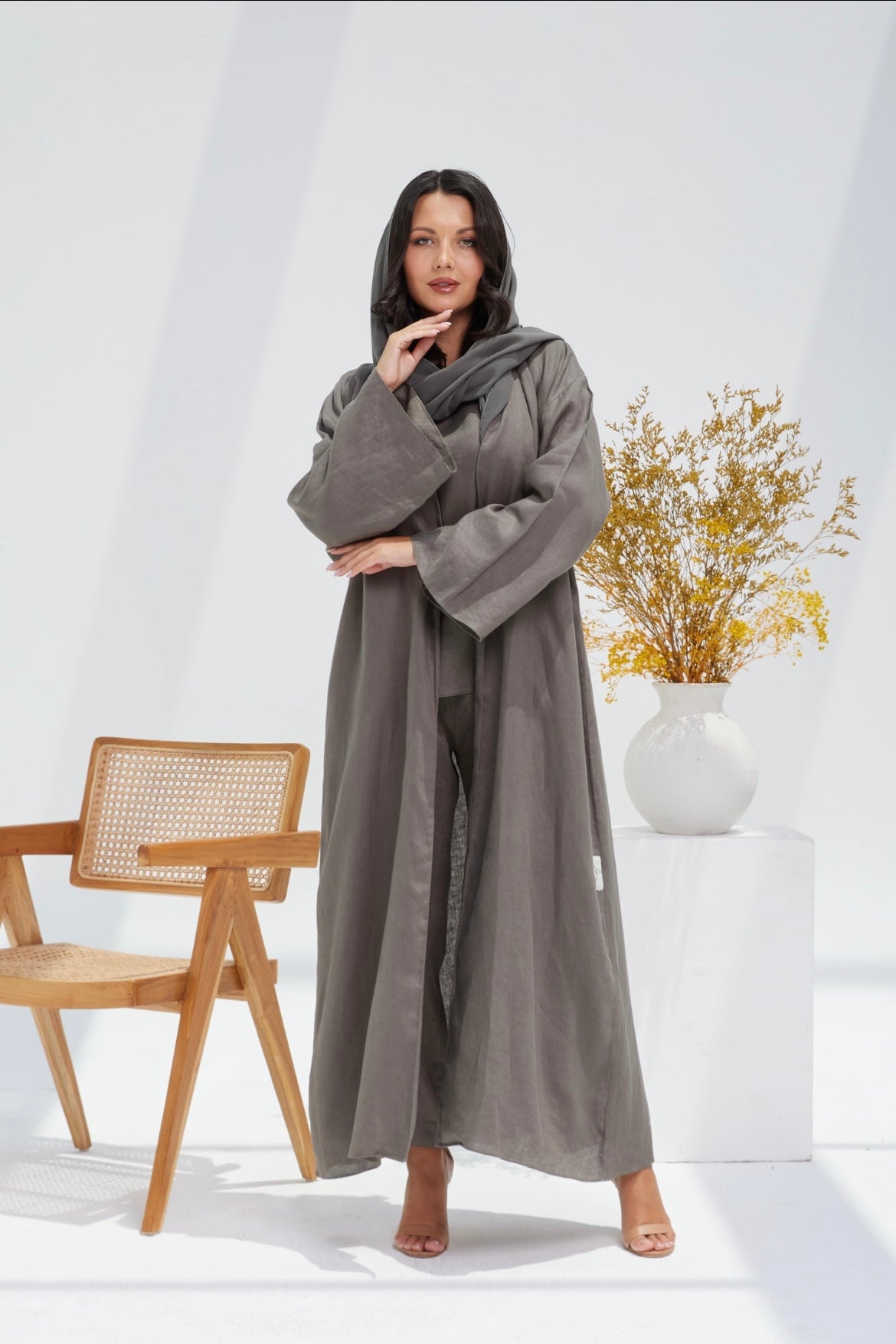 Basic Linen Abaya