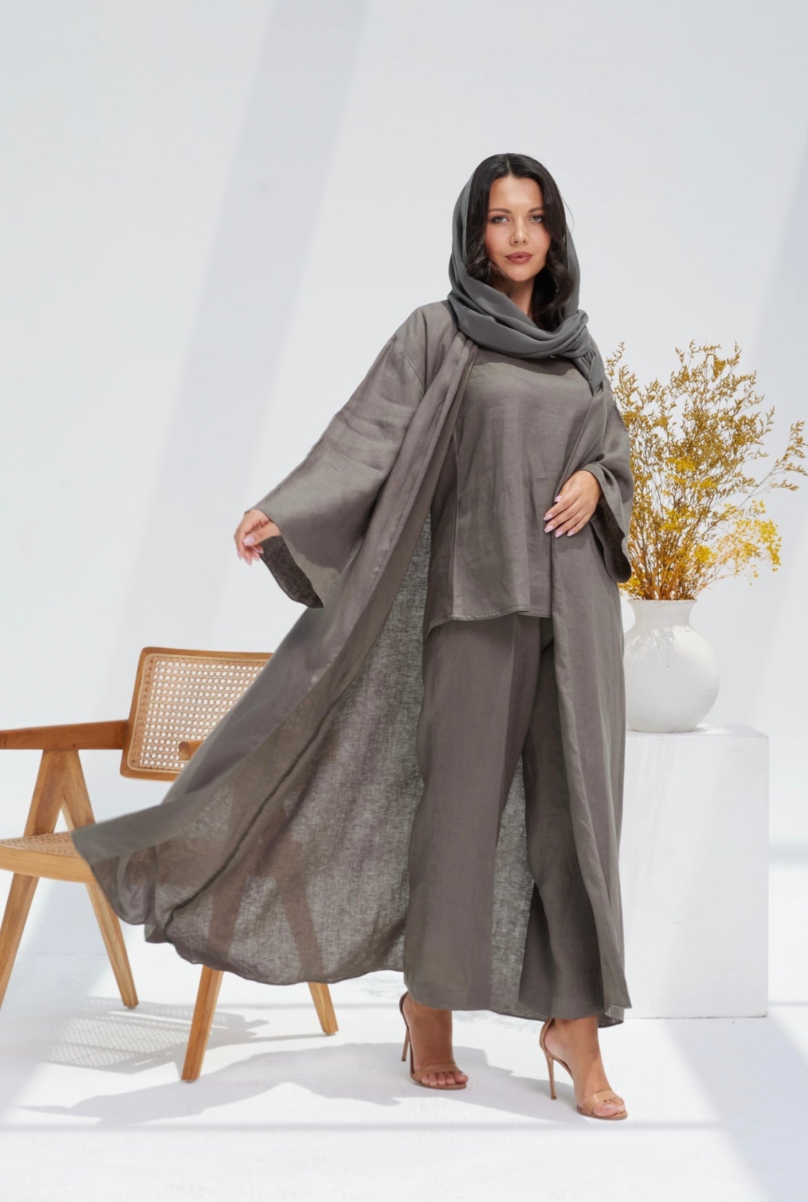 Basic Linen Abaya