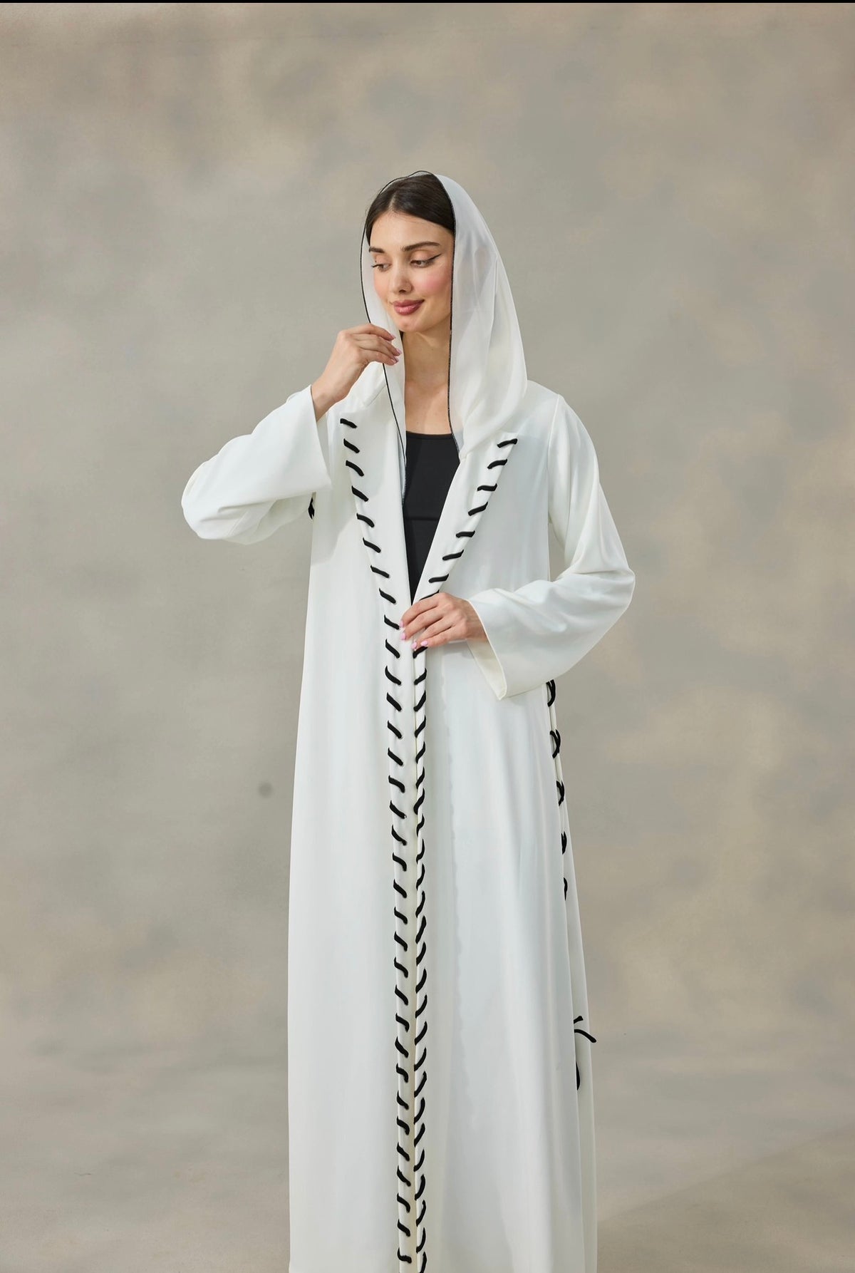 Knote Abaya