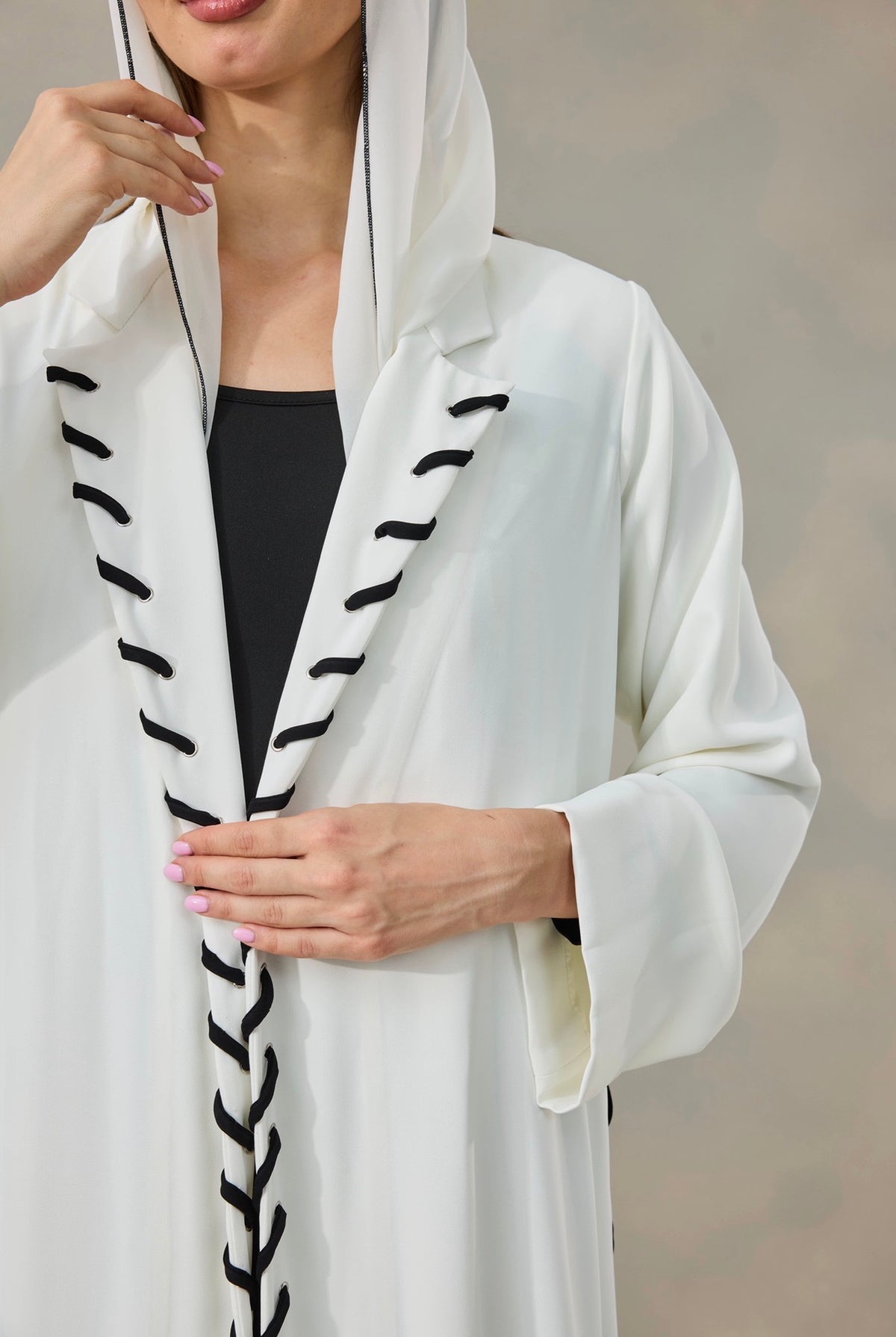 Knote Abaya