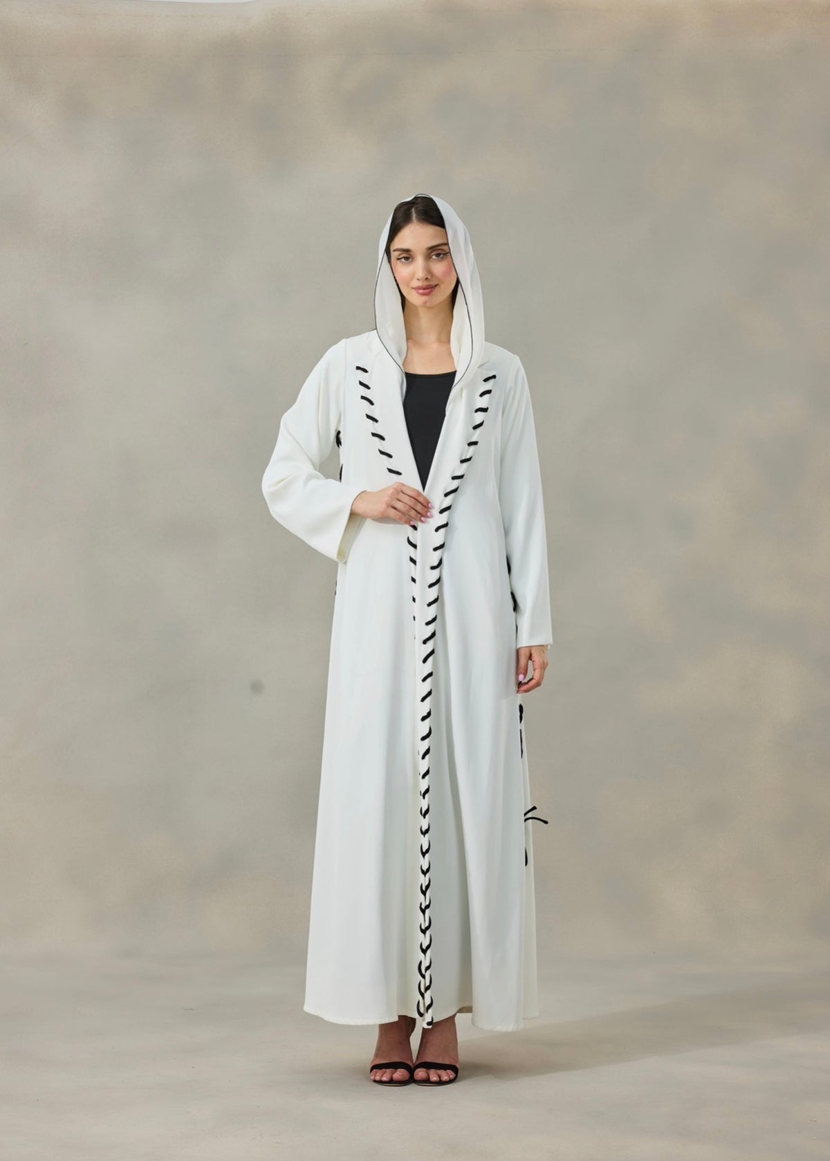 Knote Abaya