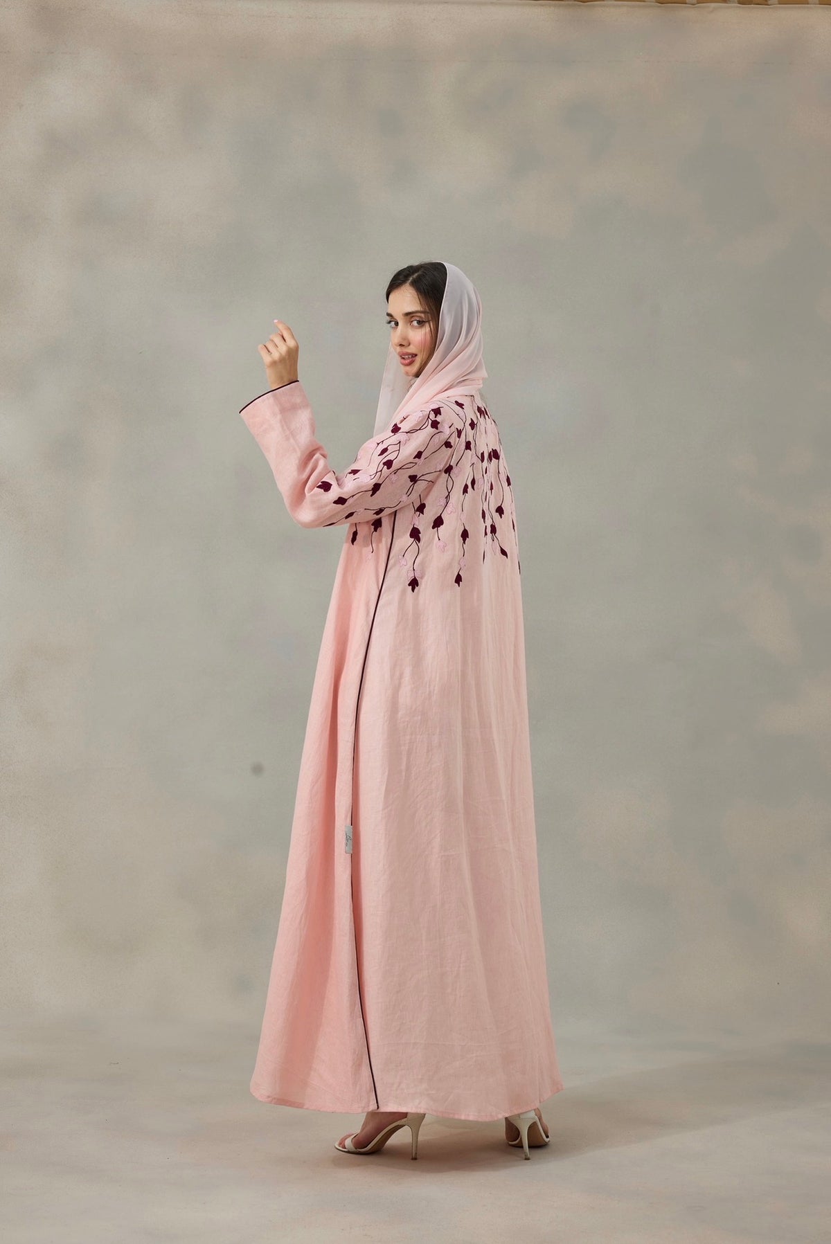 Vinea Abaya