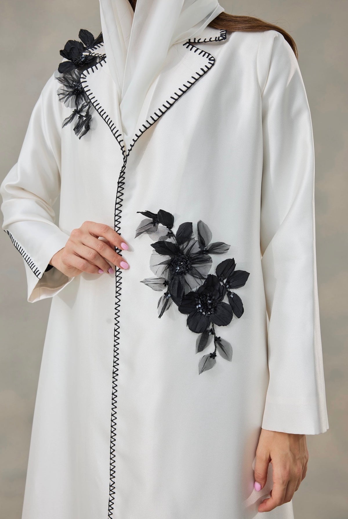Fleur Noir Abaya