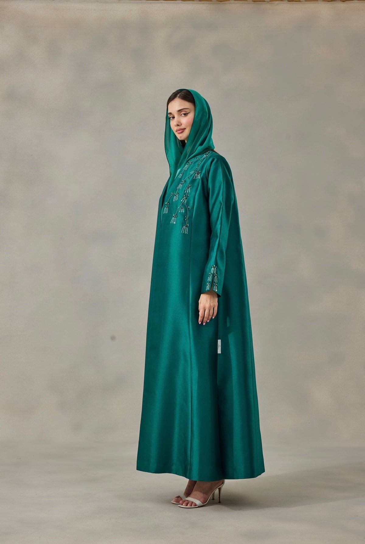 Selena Abaya