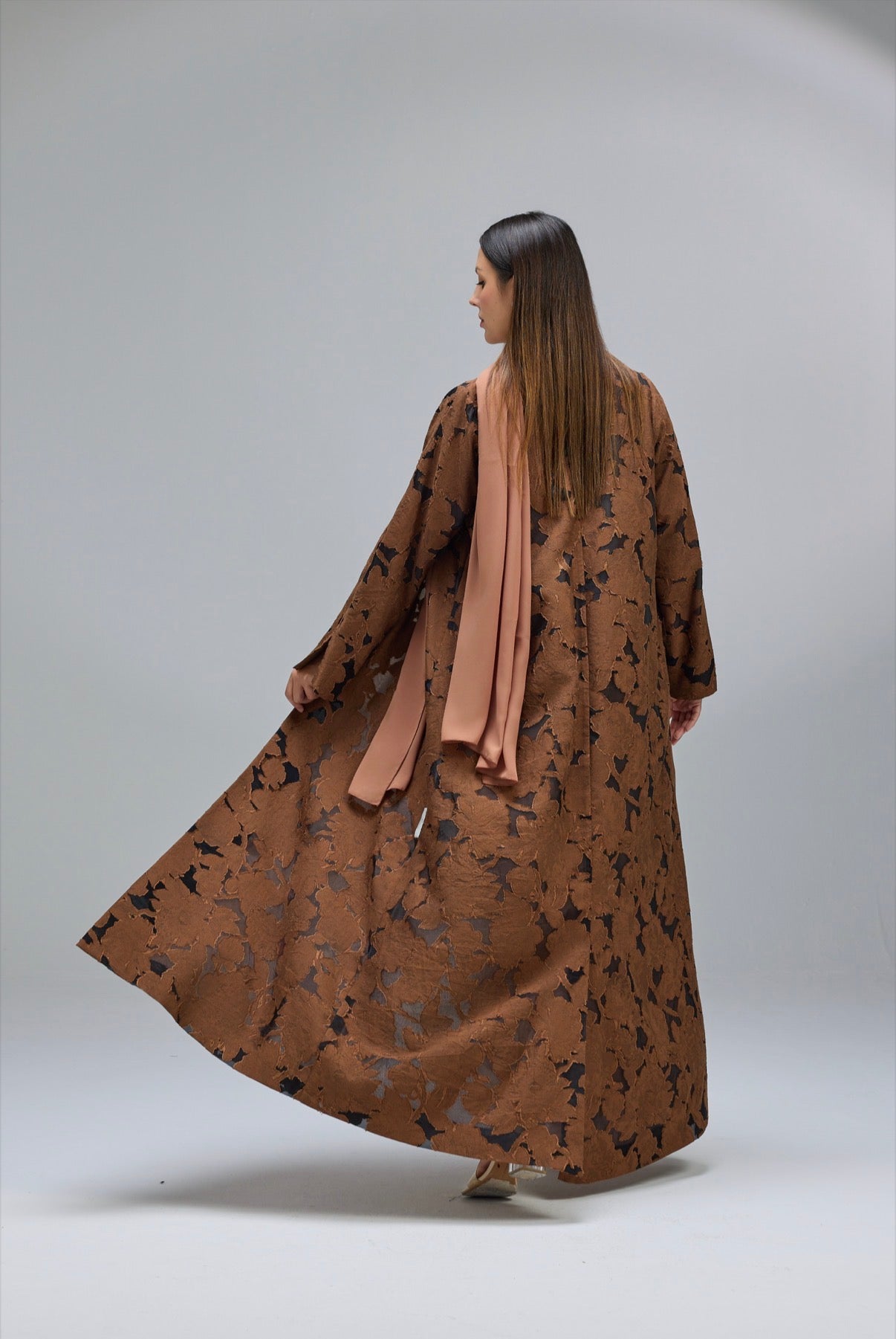 Jacquard flower Abaya