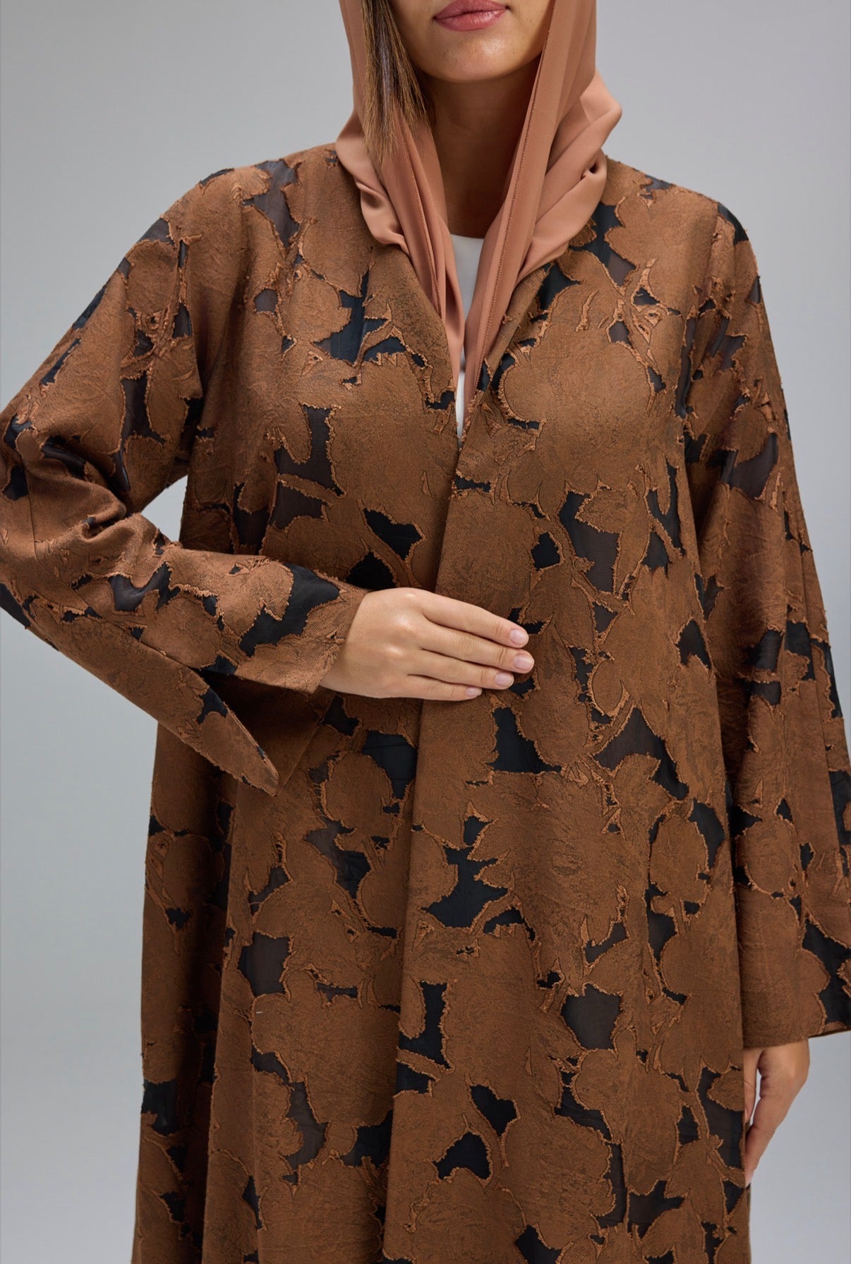 Jacquard flower Abaya