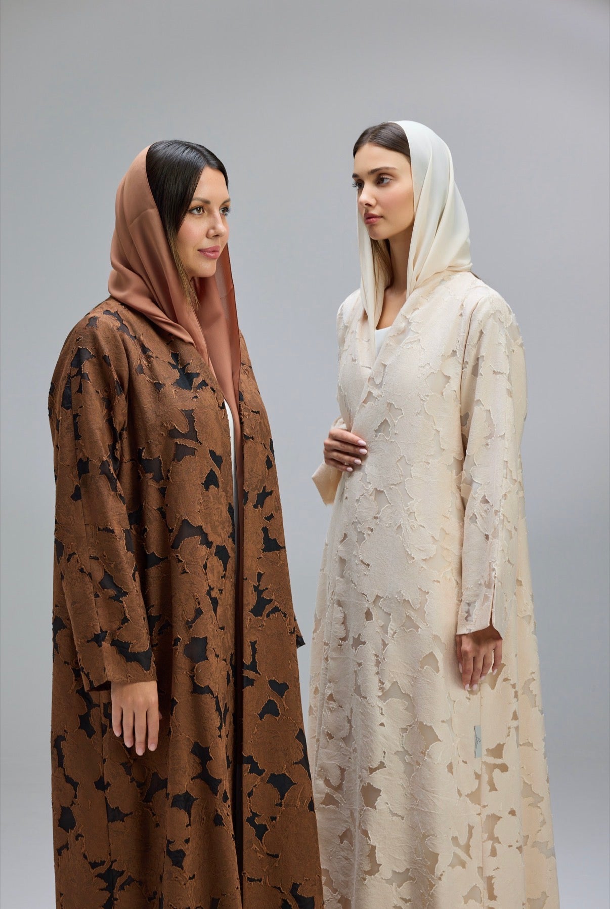 Jacquard flower Abaya