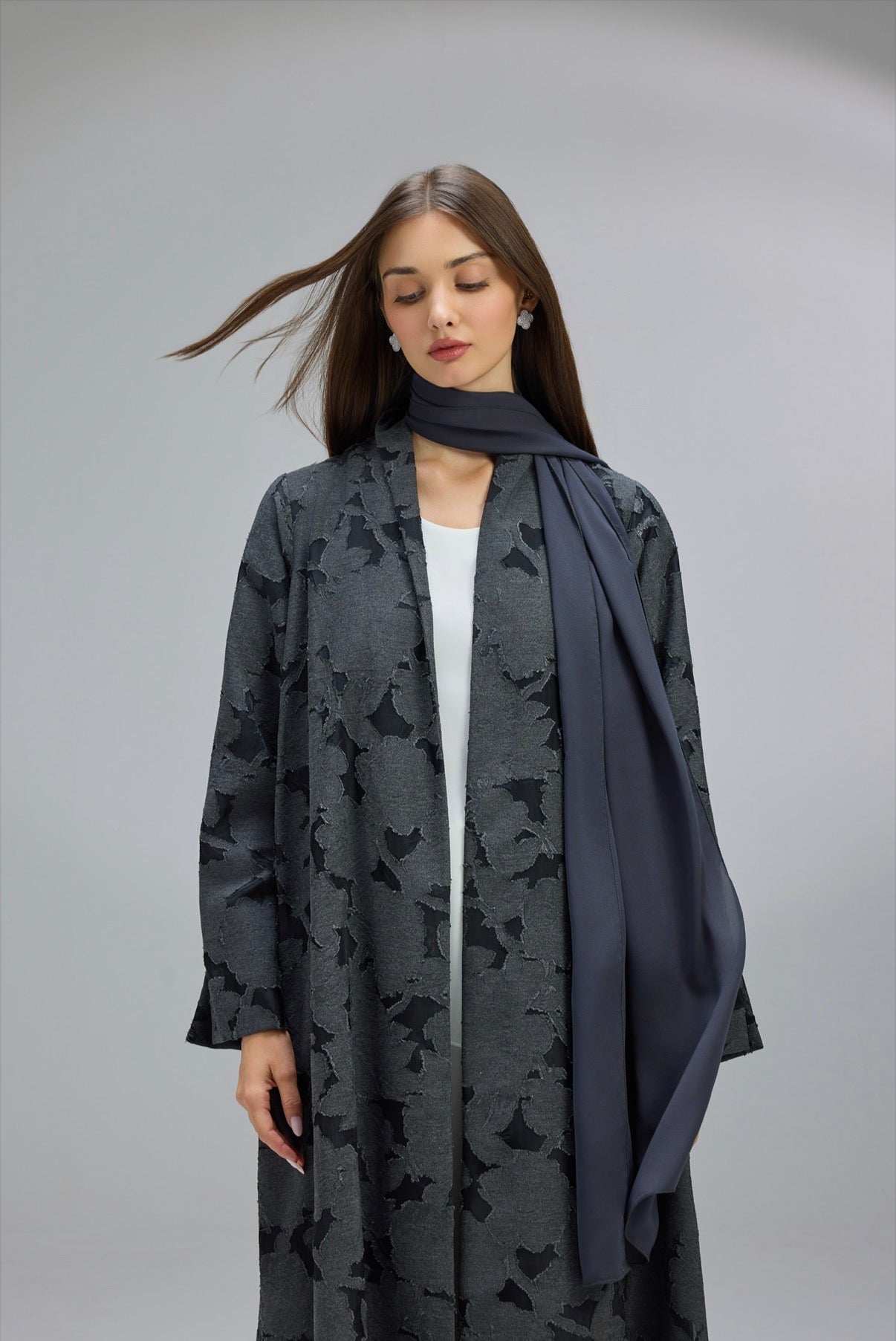 Jacquard flower Abaya