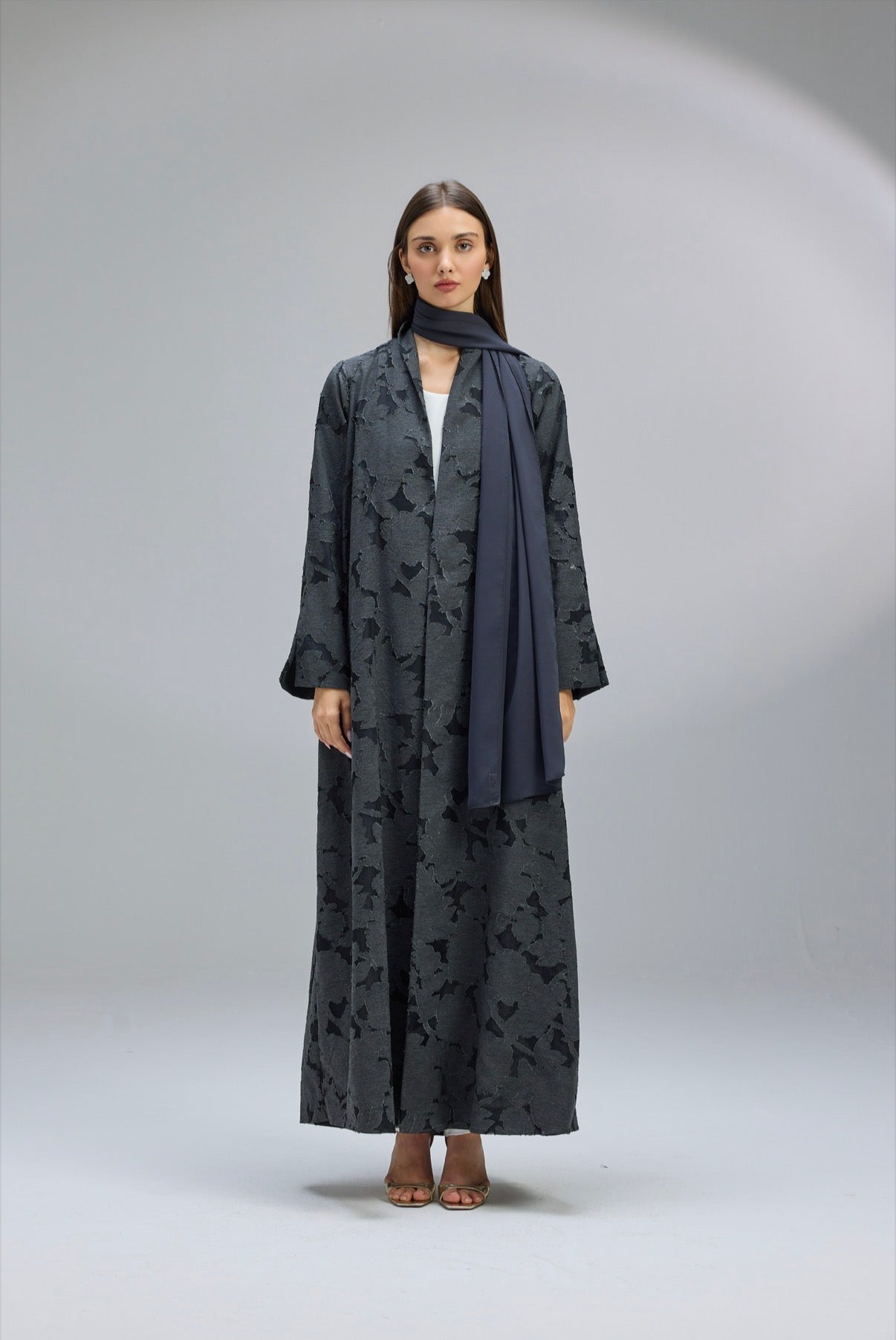 Jacquard flower Abaya