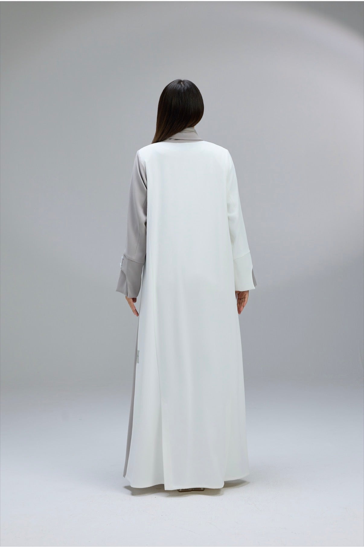 Ivory Edge Abaya