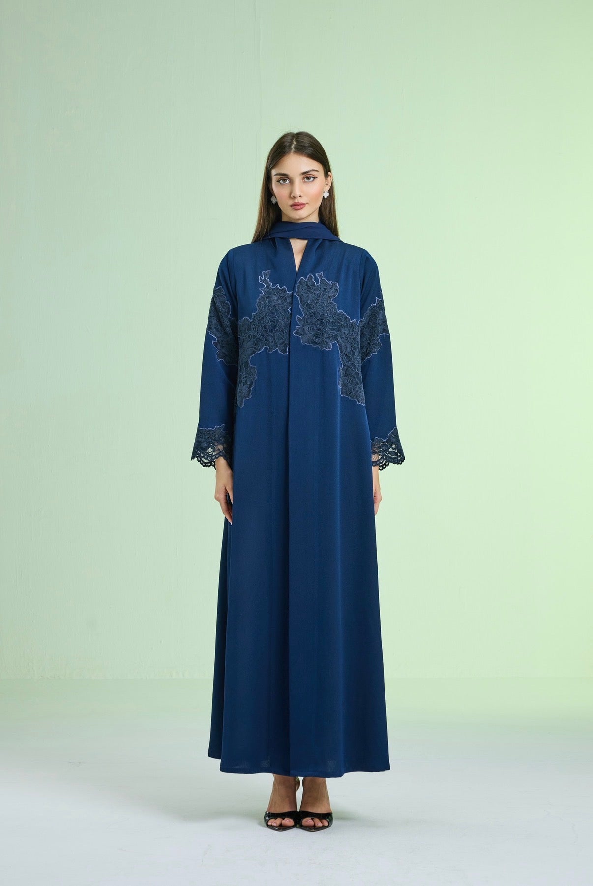 Lace Allure abaya
