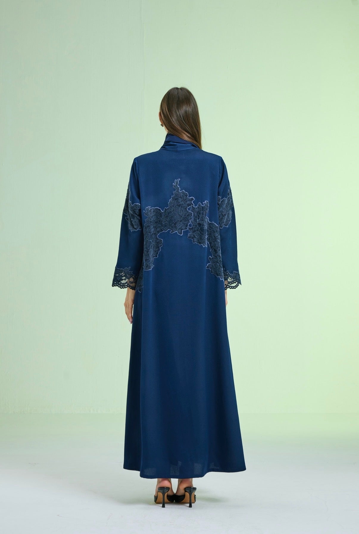 Lace Allure abaya